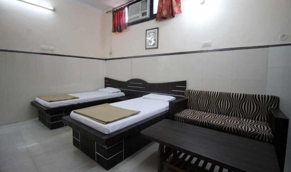 Shiv Palace 3* New Delhi